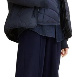 Tom Tailor Tussenseizoensjas Dames - Donkerblauw - 1029236 - Maat XS 11 Tom Tailor Tussenseizoensjas Dames - Donkerblauw - 1029236 - Maat XS -Dameskleding Verkoop 260x840 2