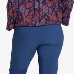 EVIVA - Blouse Met V-hals En Bloemenprint - Roest, Blauw -Dameskleding Verkoop 315x840 5