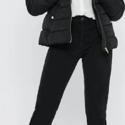 ONLY ONLCAMILLA QUILTED FURHOOD JACKET CC OTW Dames Jas - Maat L 17 ONLY ONLCAMILLA QUILTED FURHOOD JACKET CC OTW Dames Jas - Maat L -Dameskleding Verkoop 325x840