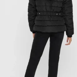 ONLY ONLCAMILLA QUILTED FURHOOD JACKET CC OTW Dames Jas - Maat L 15 ONLY ONLCAMILLA QUILTED FURHOOD JACKET CC OTW Dames Jas - Maat L -Dameskleding Verkoop 423x840 3