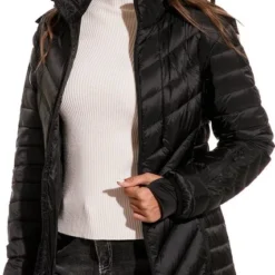 Sailwind Verwarmde Jas Voor Dames Met Powerbank, Met Afneembare Capuchon -Dameskleding Verkoop 427x840 3