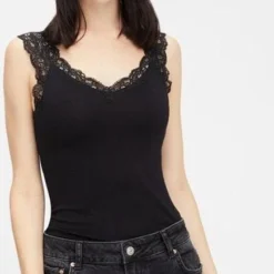 Pieces PCBARBERA LACE TOP NOOS -Dameskleding Verkoop 436x840 4