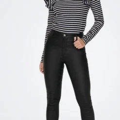 JDY JDYMILLE L/S FRILL TOP JRS Dames Top - Maat S 12 JDY JDYMILLE L/S FRILL TOP JRS Dames Top - Maat S -Dameskleding Verkoop 447x840 1