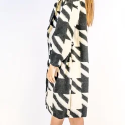 Afraa - Jas -Dames - Vest - Zwart En Wit - Wol - One Size -Dameskleding Verkoop 447x840 5