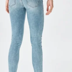 LTB Jeans LTB Lonia Jeans Volwassenen Lichtblauw -Dameskleding Verkoop 469x840 3