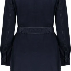 Geisha Jurk Doorknoop Jeans Jurk 27501 10 000845 Blue Black Denim Dames Maat - L 9 Geisha Jurk Doorknoop Jeans Jurk 27501 10 000845 Blue Black Denim Dames Maat - L -Dameskleding Verkoop 473x840 4