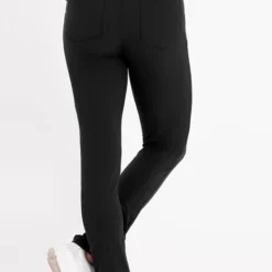 Zwarte Broek/Pantalon Van Je M'appelle - Dames - Travelstof - Maat XL - 9 Maten Beschikbaar 12 Zwarte Broek/Pantalon Van Je M'appelle - Dames - Travelstof - Maat XL - 9 Maten Beschikbaar -Dameskleding Verkoop 519x840