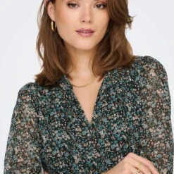 Only Blouse Onlditsy L/s Blouse Wvn Noos 15229700 Balsam Green/fall Ditsy Dames Maat - L 10 Only Blouse Onlditsy L/s Blouse Wvn Noos 15229700 Balsam Green/fall Ditsy Dames Maat - L -Dameskleding Verkoop 542x840 3
