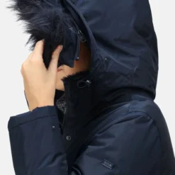 De Regatta Lyanna Parka Jas - Dames - Waterdicht - Ademend - Marine -Dameskleding Verkoop 550x608 1