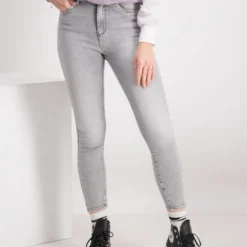 Only Mila Highwaist Dames Skinny Jeans - Maat 30 X L32 -Dameskleding Verkoop 550x711 56