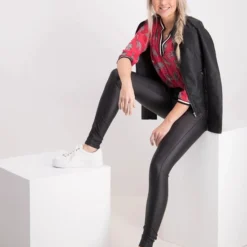 ONLY ONLROYAL HW SK ROCK COATED PIM NOOS Dames Broek - Maat XL X L30 -Dameskleding Verkoop 550x711 86