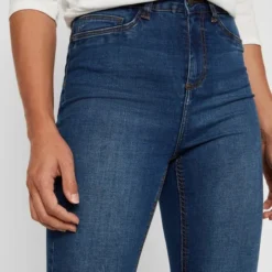 Noisy May NMCALLIE HW SKINNY JEANS VI021MB NOOS Dames Jeans - Maat 28 -Dameskleding Verkoop 550x732 76