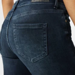 ONLY ONLBLUSH LIFE MID SK ANK RAW BB REA409 Dames Jeans - Maat XS X L32 35 ONLY ONLBLUSH LIFE MID SK ANK RAW BB REA409 Dames Jeans - Maat XS X L32 -Dameskleding Verkoop 550x733 118