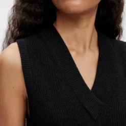 OBJECT OBJMALENA S/L KNIT WAISTCOAT NOOS Dames Trui - Maat M 14 OBJECT OBJMALENA S/L KNIT WAISTCOAT NOOS Dames Trui - Maat M -Dameskleding Verkoop 550x733 380