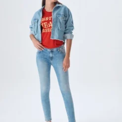 LTB Jeans LTB Lonia Jeans Volwassenen Lichtblauw -Dameskleding Verkoop 550x733 402