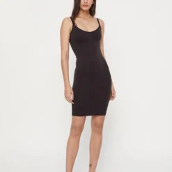 PIECES PCBALLROOM LONG SINGLET NOOS BC Dames Top - Maat S/M -Dameskleding Verkoop 550x733 436