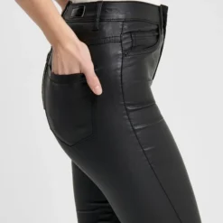 ONLY ONLROYAL HW SK ROCK COATED PIM NOOS Dames Broek - Maat XL X L30 -Dameskleding Verkoop 550x733 480