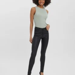 VERO MODA VMSEVEN NW SS SMOOTH COATED PANTS NOOS Dames Broek - Maat XL 8 VERO MODA VMSEVEN NW SS SMOOTH COATED PANTS NOOS Dames Broek - Maat XL -Dameskleding Verkoop 550x733 495