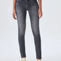 LTB Jeans LTB Nicole Jeans Volwassenen Lichtblauw -Dameskleding Verkoop 550x733 624