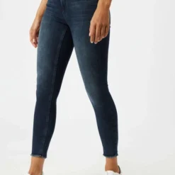 ONLY ONLBLUSH LIFE MID SK ANK RAW BB REA409 Dames Jeans - Maat XS X L32 36 ONLY ONLBLUSH LIFE MID SK ANK RAW BB REA409 Dames Jeans - Maat XS X L32 -Dameskleding Verkoop 550x749