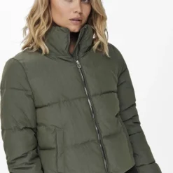 ONLY ONLDOLLY SHORT PUFFER JACKET OTW NOOS Dames Jas - Maat M 19 ONLY ONLDOLLY SHORT PUFFER JACKET OTW NOOS Dames Jas - Maat M -Dameskleding Verkoop 550x774 4