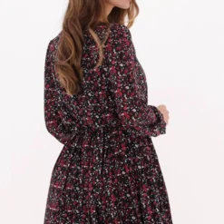 Colourful Rebel Olsa Flower Jurk Rood Dames - A-lijn - Viscose - L 17 Colourful Rebel Olsa Flower Jurk Rood Dames - A-lijn - Viscose - L -Dameskleding Verkoop 550x785 28