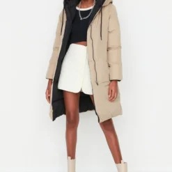 Trendyol Vrouwen Standaard Kogelvis Winterjas 12 Trendyol Vrouwen Standaard Kogelvis Winterjas -Dameskleding Verkoop 550x798 1