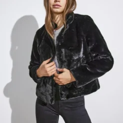 ONLY ONLVIDA FAUX FUR JACKET OTW Dames Jas - Maat S -Dameskleding Verkoop 550x810 1