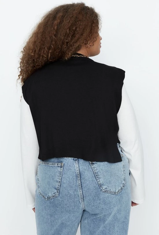 Trendyol Vrouwen Mouwloos Poncho Grote Maten Trui 7 Trendyol Vrouwen Mouwloos Poncho Grote Maten Trui - Afbeelding 7