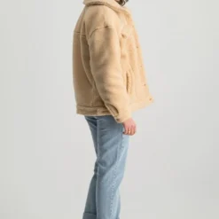 Colourful Rebel Vany Teddy Jas Beige Dames - Polyester - S -Dameskleding Verkoop 550x812 3