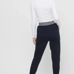 ONLY ONLLIVE LOVE L/S ONECK TOP NOOS JRS Dames T-shirt - Maat L -Dameskleding Verkoop 550x814 1