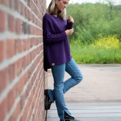 Knit Factory Kylie Gebreide Dames Trui - Boothals - Purple - 36/44 -Dameskleding Verkoop 550x824 155