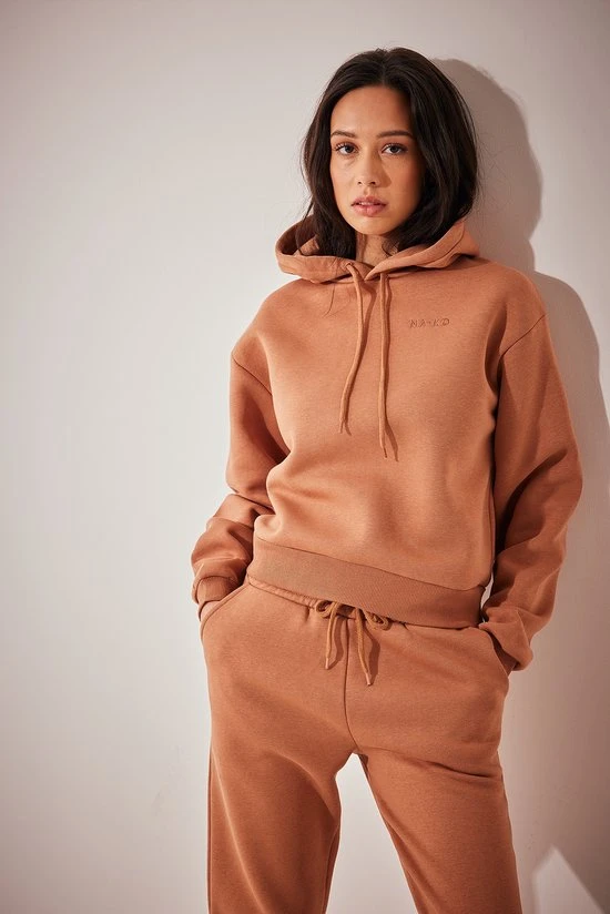 Na-kd Organic Logo Basic Dames Trui - Maat Medium 1 Na-kd Organic Logo Basic Dames Trui - Maat Medium