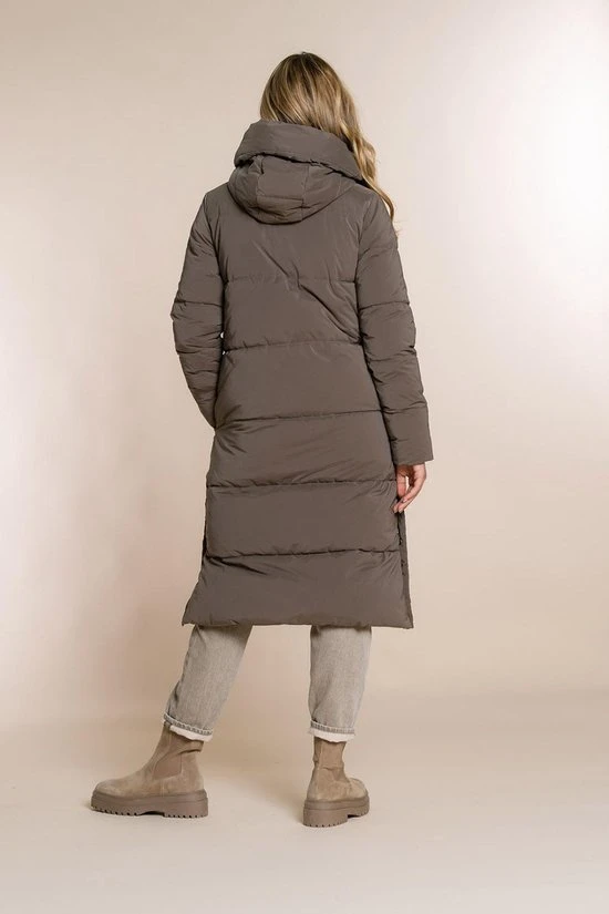 Geisha Jas Lange Puffer Winterjas Met Capuchon 28525 21 Taupe Dames Maat - XL 4 Geisha Jas Lange Puffer Winterjas Met Capuchon 28525 21 Taupe Dames Maat - XL - Afbeelding 4