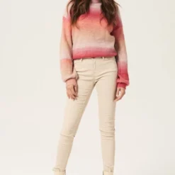 GARCIA Dames Trui Rood - Maat L 18 GARCIA Dames Trui Rood - Maat L -Dameskleding Verkoop 550x825 207