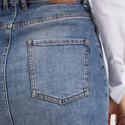 WE Fashion Denim Rok Met Split 11 WE Fashion Denim Rok Met Split -Dameskleding Verkoop 550x825 220