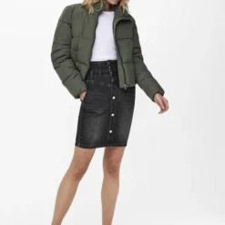 ONLY ONLDOLLY SHORT PUFFER JACKET OTW NOOS Dames Jas - Maat M 24 ONLY ONLDOLLY SHORT PUFFER JACKET OTW NOOS Dames Jas - Maat M -Dameskleding Verkoop 550x825 254