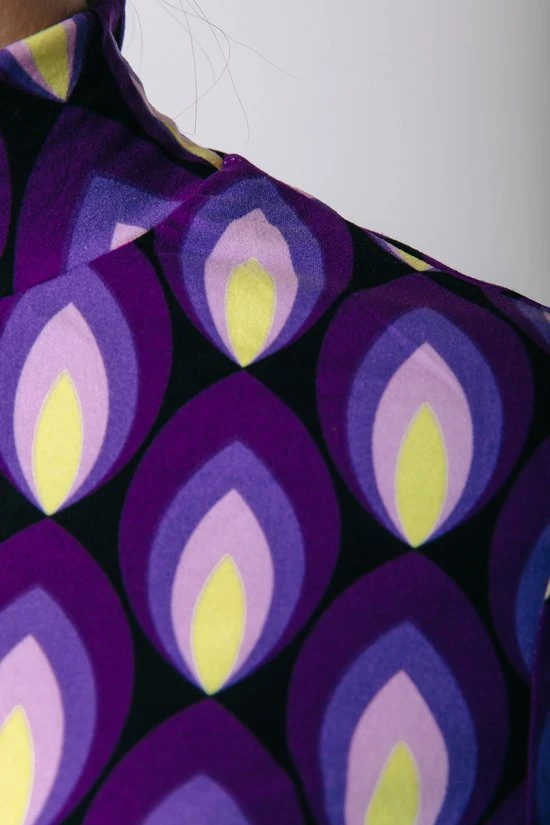 Colourful Rebel Neyo Geo Dot Peached Turtleneck Top- Maat XL 5 Colourful Rebel Neyo Geo Dot Peached Turtleneck Top- Maat XL - Afbeelding 5