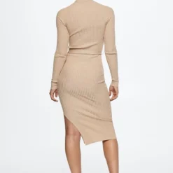 Mango Jurk Geribde Jurk Met Omgeslagen Col 37067746 07 Dames Maat - XS -Dameskleding Verkoop 550x825 30