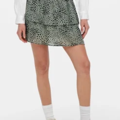 ONLY ONLANN STAR LAYERED SMOCK SKIRT NOOS PTM Dames Rok - Maat S