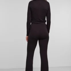 Pieces Broek Pcnala Hw Flared Pant Bc 17123712 Black Dames Maat - M 11 Pieces Broek Pcnala Hw Flared Pant Bc 17123712 Black Dames Maat - M -Dameskleding Verkoop 550x825 40