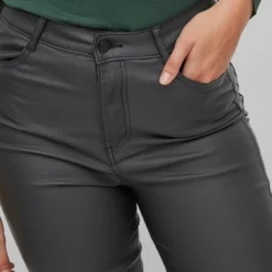 VILA VICOMMIT COATED HW STRAIGHT PANT-NOOS Dames Broek - Maat M -Dameskleding Verkoop 550x825 466