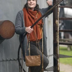 Knit Factory Ruby Gebreid Dames Vest - Antraciet - 40/42 - Met Steekzakken -Dameskleding Verkoop 550x825 526